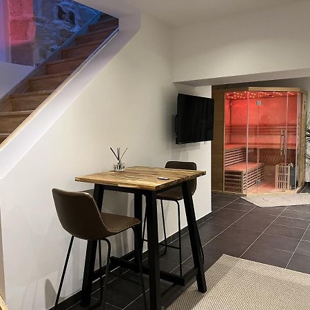 Appartement Appart Spa Privatif Laon Extérieur photo