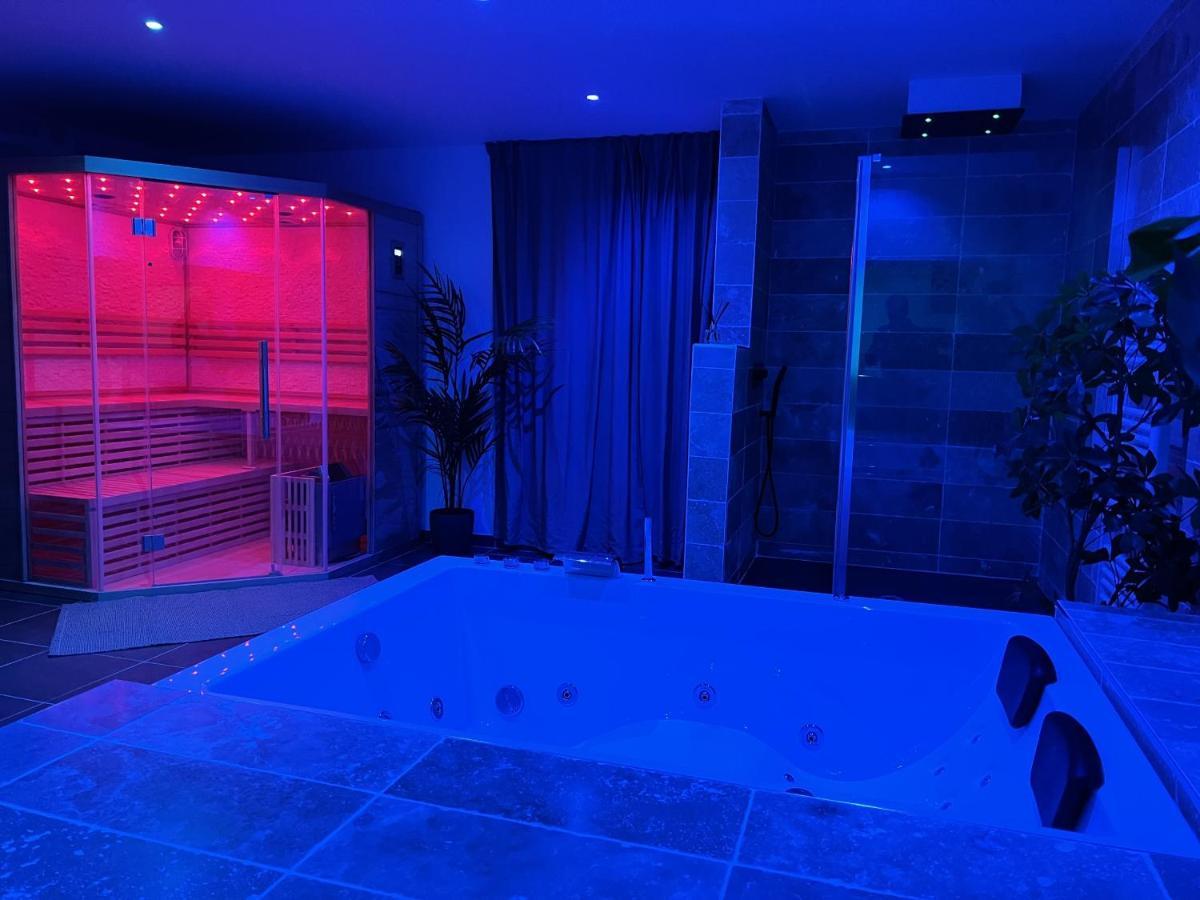Appartement Appart Spa Privatif Laon Extérieur photo