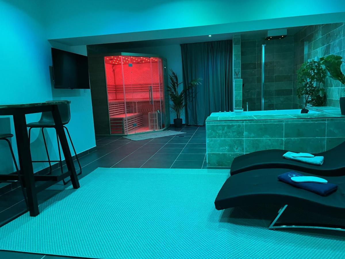 Appartement Appart Spa Privatif Laon Extérieur photo